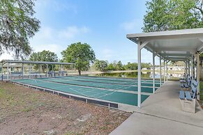 Davenport Couple's Retreat w/ Resort Perks!