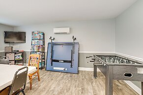 Davenport Couple's Retreat w/ Resort Perks!