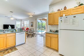 6 Mi to Fort Myers Beach: Lakefront Home w/ Pool