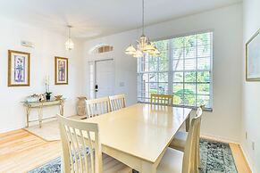 6 Mi to Fort Myers Beach: Lakefront Home w/ Pool