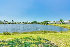 6 Mi to Fort Myers Beach: Lakefront Home w/ Pool