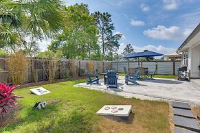 Walk to Beach: Family Retreat in Panama City!