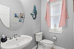 Seafoam Beautiful 3BR Home With Heated Private Pool - 4 Min Walk to Be