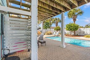 Seafoam Beautiful 3BR Home With Heated Private Pool - 4 Min Walk to Be