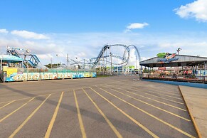 Seafoam Beautiful 3BR Home With Heated Private Pool - 4 Min Walk to Be