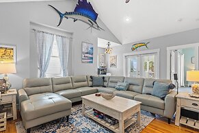 Seafoam Beautiful 3BR Home With Heated Private Pool - 4 Min Walk to Be