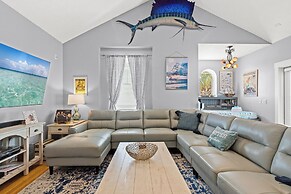 Seafoam Beautiful 3BR Home With Heated Private Pool - 4 Min Walk to Be