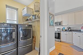 Seafoam Beautiful 3BR Home With Heated Private Pool - 4 Min Walk to Be