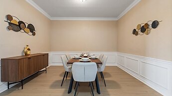 Upstay Spacious 3BR Home w Patio Vista Cay Resort