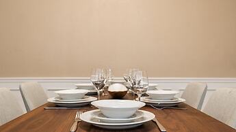 Upstay Spacious 3BR Home w Patio Vista Cay Resort