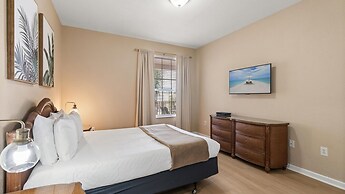 Upstay Spacious 3BR Home w Patio Vista Cay Resort