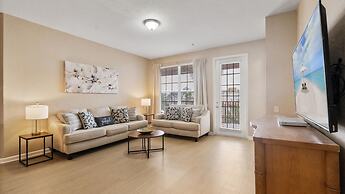 Upstay Spacious 3BR Home w Patio Vista Cay Resort