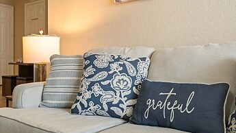 Upstay Spacious 3BR Home w Patio Vista Cay Resort