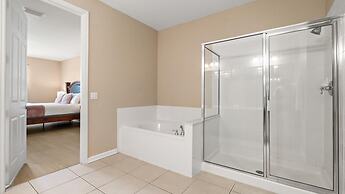 Upstay Spacious 3BR Home w Patio Vista Cay Resort