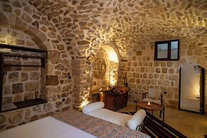 MEZOVA HOTEL