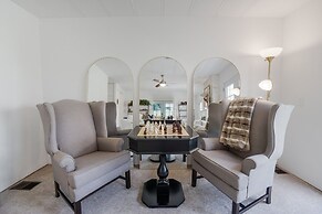 Calle Madrigal 30 Day Minimum 2 Bedroom Home