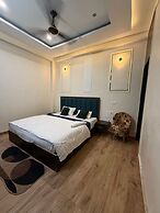 Hotel Lotus Inn