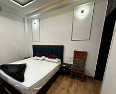 Hotel Lotus Inn
