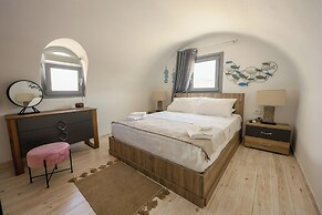 New Lux Misilia Suite & Prive Jacuzzi