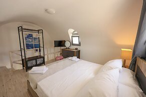 New Lux Misilia Suite & Prive Jacuzzi