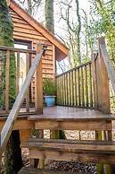 Treehouse in Germansweek Near Dartmoor Trails