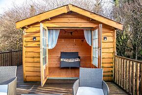 Treehouse in Germansweek Near Dartmoor Trails
