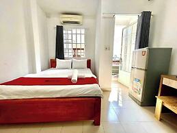 Crowne Cafe Hotel
