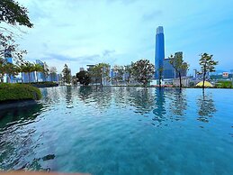 Continew Reidence By Rasbo Galaxy Suits