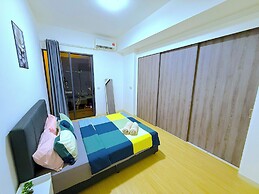 Continew Reidence By Rasbo Galaxy Suits