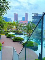 Continew Reidence By Rasbo Galaxy Suits