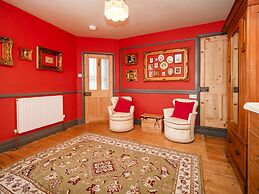 Townhouse in Cromer Near Sandy Beaches
