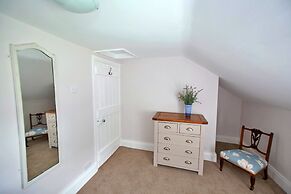 Pet-friendly Cottage in Belsay, No Deposit