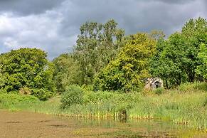 Pet-friendly Cottage in Belsay, No Deposit