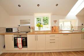 Pet-friendly Cottage in Belsay, No Deposit
