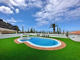 GOLF SEA&POOL CACTUS VILLA