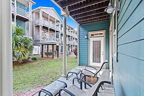 Serenity by the Sea! 4BR Retreat, Sleeps 12, Walk to Beach & Community