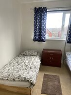 Newcastle Tranquil Terrace Retreat