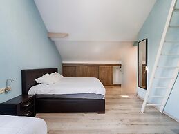 Villa Borgloon With Blossom Views and Jacuzzi