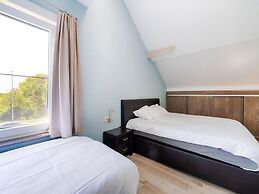 Villa Borgloon With Blossom Views and Jacuzzi