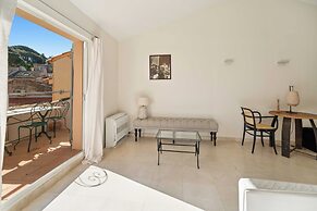 Charming Apartment - 1br- Saint-tropez