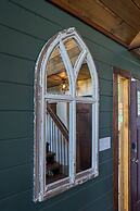 Family Friendly Getaway I Hot Tub In Gatlinburg