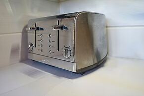 Family Friendly Getaway I Hot Tub In Gatlinburg