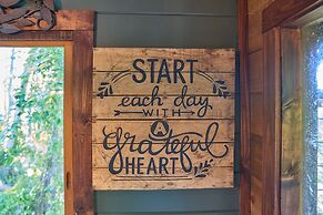 Family Friendly Getaway I Hot Tub In Gatlinburg