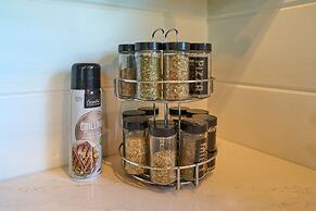 Family Friendly Getaway I Hot Tub In Gatlinburg