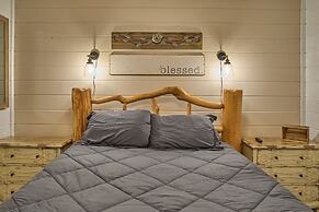 Family Friendly Getaway I Hot Tub In Gatlinburg