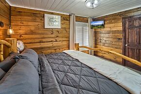 Family Friendly Getaway I Hot Tub In Gatlinburg