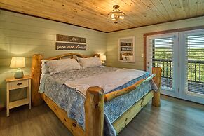 Family Friendly Getaway I Hot Tub In Gatlinburg