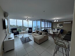 Oceanfront in Coronado Bay