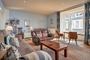 Apartment in Beaumaris With Sea Views