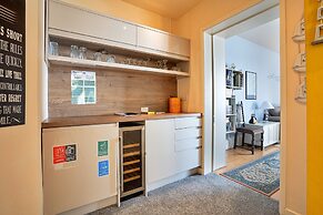 Apartment in Beaumaris With Sea Views